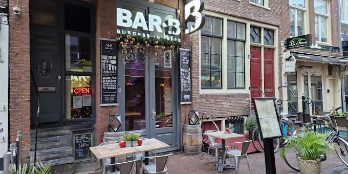 Bar-B Burgers 'N' Beers Amsterdam Restaurant - street view