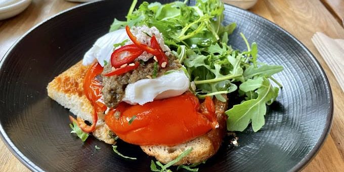 Brother Hubbard 153 Capel Street  healthy breakfast with peppers and toast