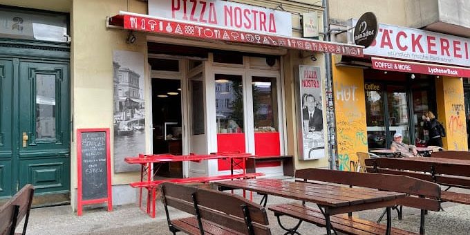 Pizza nostra restaurant berlin - street view and terrace