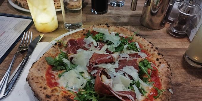 forno 500 dublin restaurant pizza ham and rucola