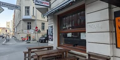 pizza peppino restaurant berlin - terrace view