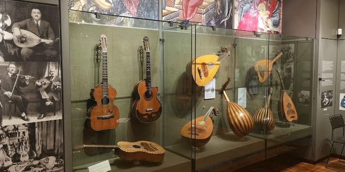 Museum of Greek Folk Musical Instruments Athina - Inside Atmosphere