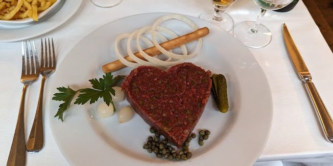 Entrecôte Fédérale Bern - steak tartare