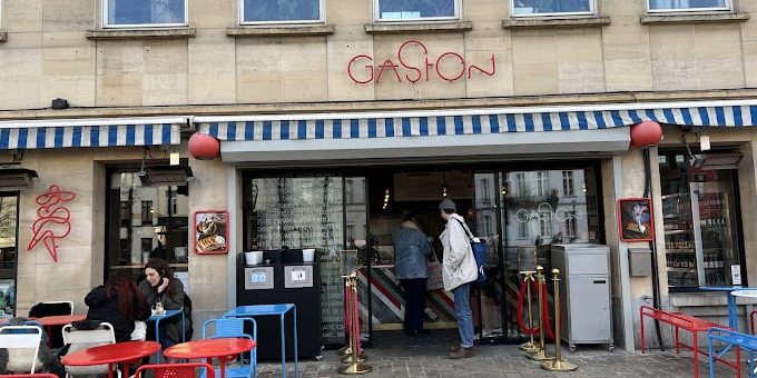 Gaston Brussels - Outside Atmosphere