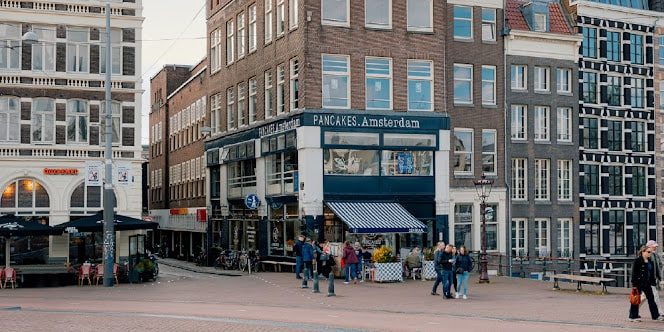 Pancakes Amsterdam - Outside Atmosphere