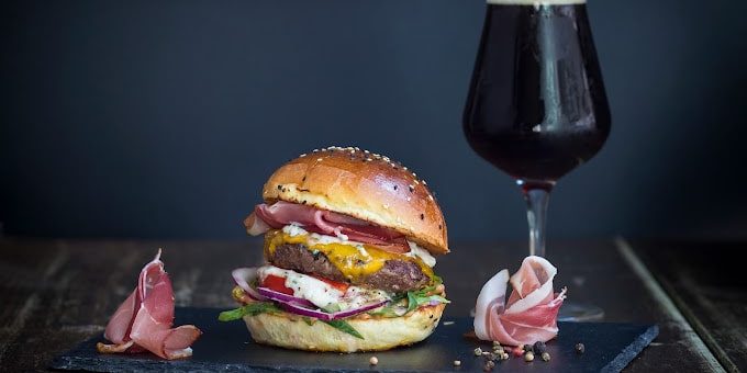 Kandalló Craft Beer & Burger Pub Budapest - Burger